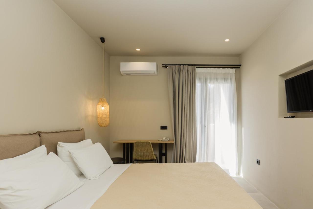 ספרטיה Panas Hotel מראה חיצוני תמונה