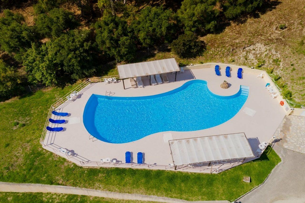 ספרטיה Panas Hotel מראה חיצוני תמונה